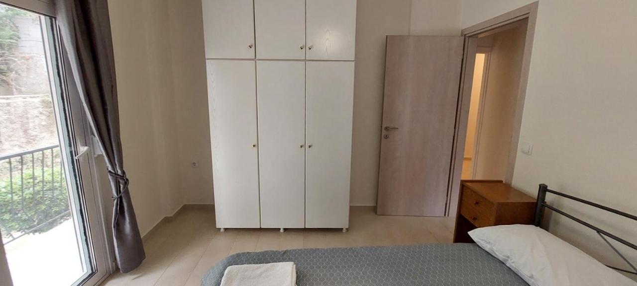 Cozy Apartment In Nea Smyrni Atene Esterno foto