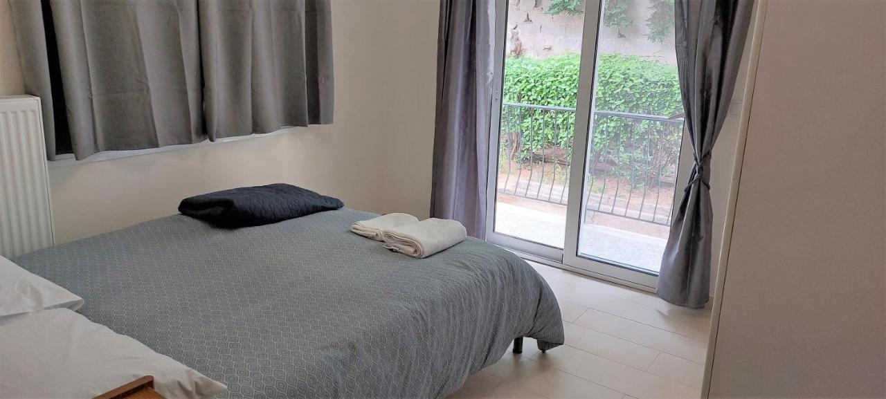 Cozy Apartment In Nea Smyrni Atene Esterno foto